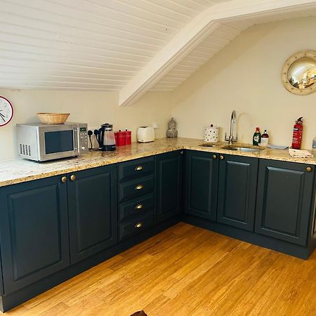 Glastonbury Festival En-Suite Studio With Kitchenette - 2 Miles To Site מראה חיצוני תמונה